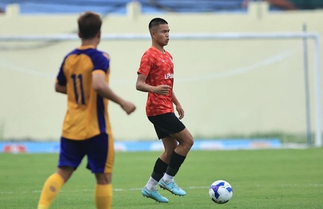 Ảnh bài viết Điểm tin bóng đá Việt Nam 12/8: Hồng Lĩnh Hà Tĩnh đặt mục tiêu top 4 V.League; Việt kiều Trần Thành Trung đủ điều kiện dự SEA Games 33