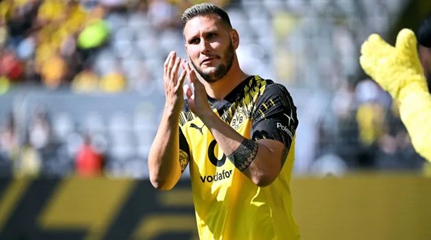 Ảnh bài viết Dortmund đối diện cơn khủng hoảng hàng thủ