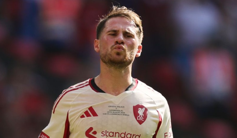 Alexis Mac Allister để bóng chạm tay trong vòng cấm nhưng Liverpool may mắn không bị thổi phạt đền ở trận đấu với Crystal Palace.