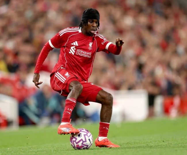 Frimpong đem đến làn gió mới cho Liverpool.