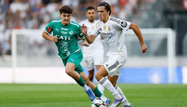 Ảnh bài viết Tân binh Real Madrid ra mắt, hết lời ca ngợi HLV Xabi Alonso và Mbappe