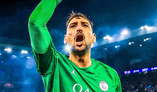 Donnarumma vốn thành công trên sân cỏ với PSG.