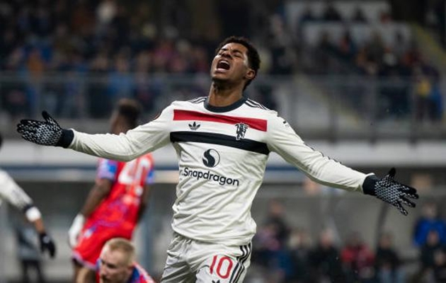 Marcus Rashford trải qua khoảng thời gian thất vọng tại Barcelona.