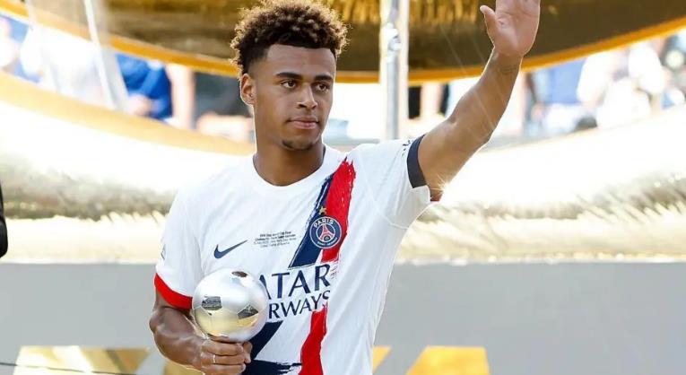 PSG sở hữu đội hình trẻ trung.