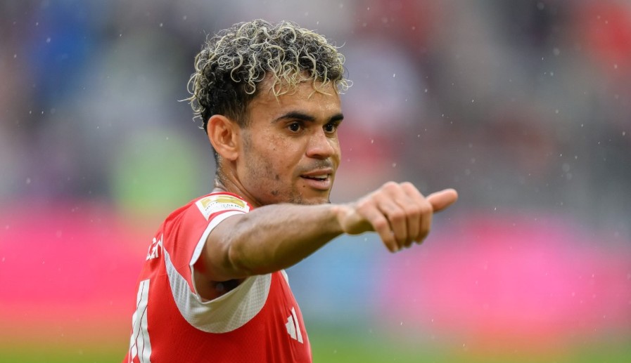 Bayern Munich tỏ ra quyết đoán hơn để chiêu mộ Luis Diaz.