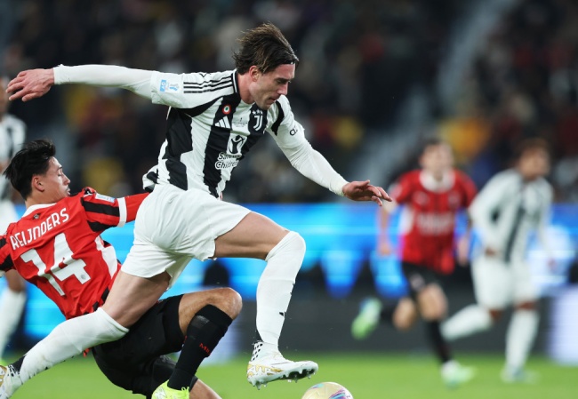 Vlahovic trong màu áo Juventus. 