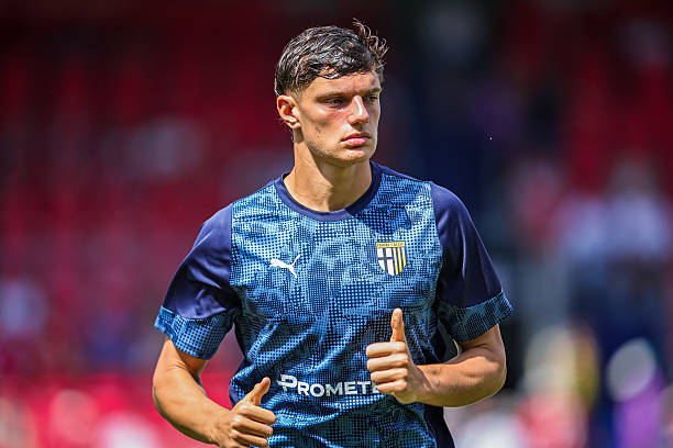 Giovanni Leoni khả năng cao sẽ cập bến Liverpool.