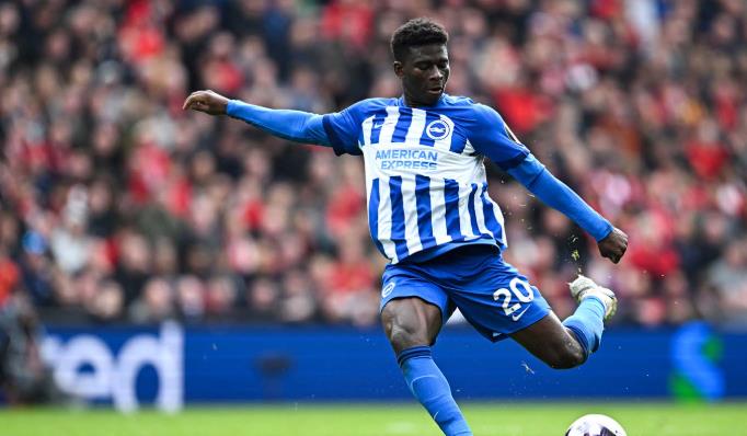 Brighton muốn 100 triệu bảng cho Baleba.