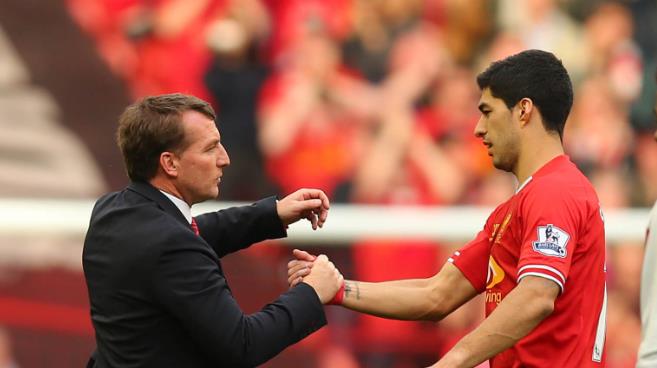 Liverpool đúng khi giữ chân Suarez.