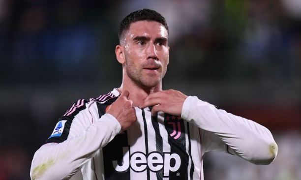 Ảnh bài viết Vlahovic tại Juventus: Từ tân binh bom tấn đến "người thừa" trong mắt CĐV