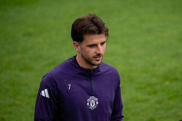 Ảnh bài viết Mason Mount: "Vũ khí bí mật" của Man United trước Arsenal