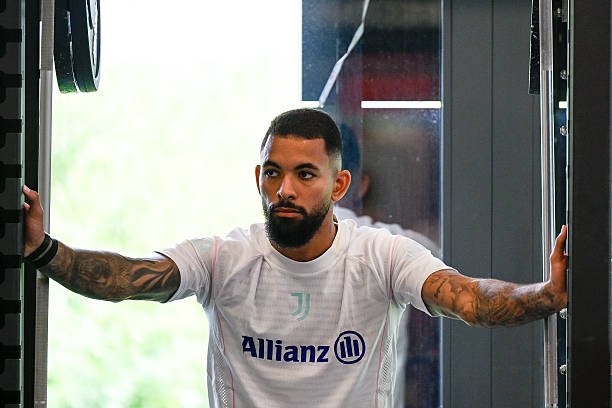 Luiz nằm trong danh sách thanh lý của Juventus.