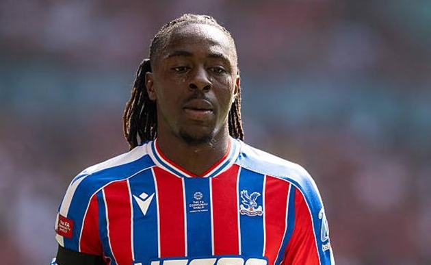 Eberechi Eze nằm trong tầm ngắm của cả Arsenal và Tottenham Hotspur.