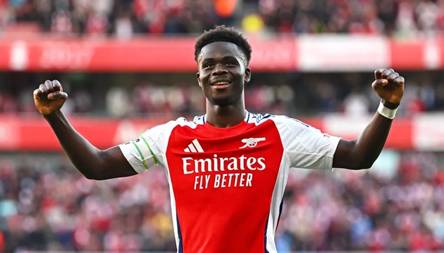 Saka cần duy trì phong độ bùng nổ để giúp Arsenal lên ngôi