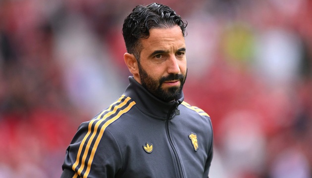 Amorim có nhiệm vụ vực dậy Man Utd