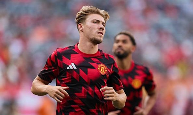 Rasmus Hojlund có thể chuyển tới AC Milan.