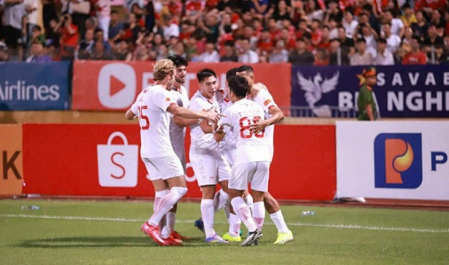 Thể Công Viettel ghi bàn từ sớm nhưng không thể có 3 điểm.