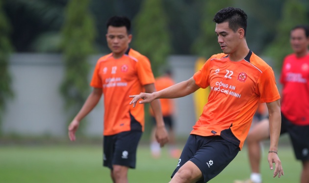 Ảnh bài viết Ngày trở lại: Công An TP.HCM có tạo nên bất ngờ trước Hà Nội FC?