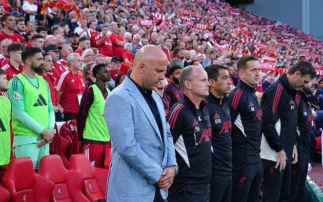 Ảnh bài viết Salah bật khóc, Slot dâng chiến thắng cho Diogo Jota