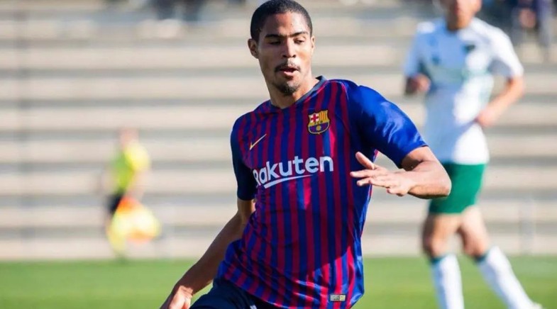 Gabriel Novaes là tài năng trưởng thành từ lò La Masia của Barcelona.