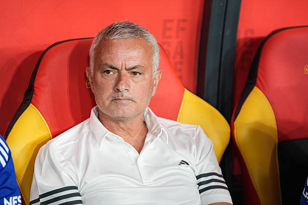 Ảnh bài viết Fenerbahce của Mourinho đánh rơi chiến thắng khó tin ngày ra quân