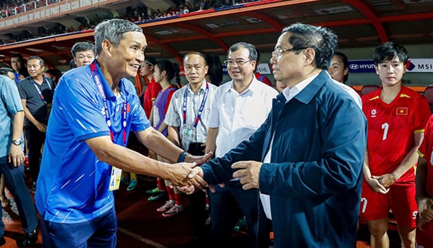 Ảnh bài viết Thủ tướng động viên ĐT nữ Việt Nam sau trận bán kết AFF Cup