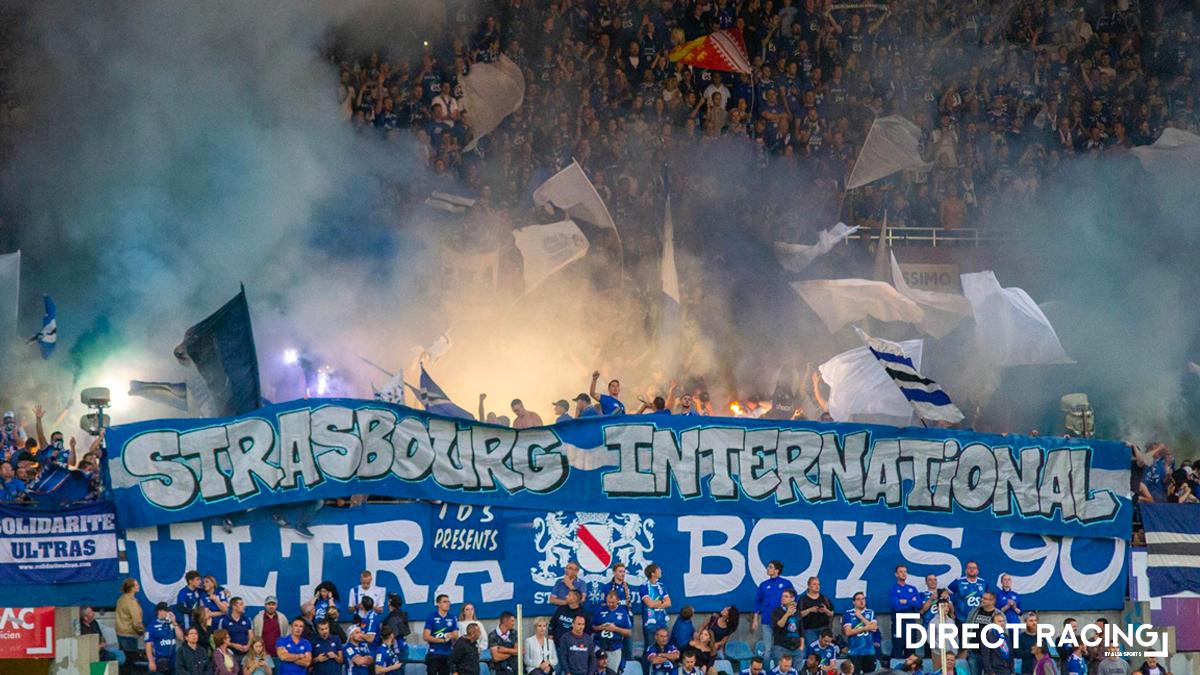 Nhóm CĐV Strasbourg cho rằng đội bóng đang bị mất bản sắc.