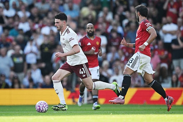 Declan Rice (7.6): Quả phạt góc khó chịu mang lại bàn thắng duy nhất. Tuy nhiên, anh thường xuyên phải tập trung phòng ngự thay vì có những pha băng lên.