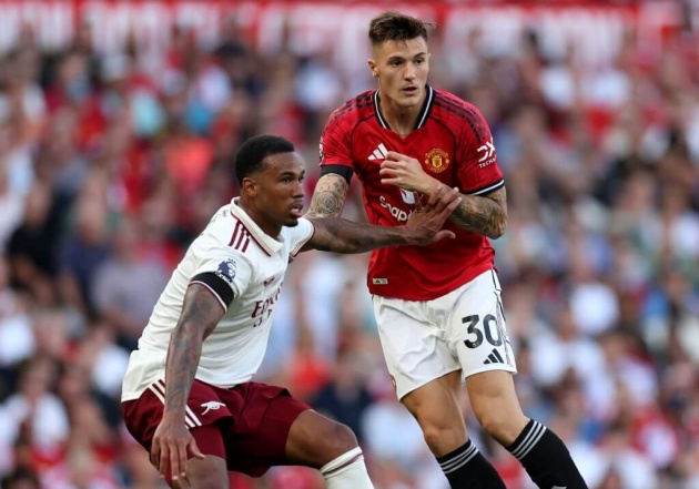Sesko mang tới hy vọng cho đội chủ sân Old Trafford.