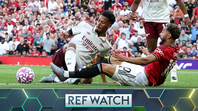 Ảnh bài viết Man Utd bị từ chối phạt đền? Cựu trọng tài Ngoại hạng Anh lên tiếng