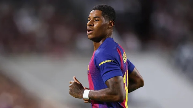 Khó khăn chắc chắn chờ đón Rashford ở Camp Nou.