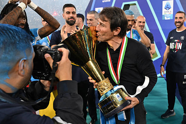 Ảnh bài viết Napoli mùa 2025-26: Conte xây chắc ngôi vương; Chuyển nhượng như mơ với De Bruyne