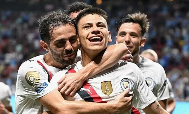 Echeverri chuẩn bị gia nhập Leverkusen