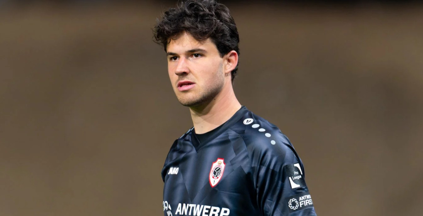 Senne Lammens có thể là sự đầu tư cho tương lai của MU.