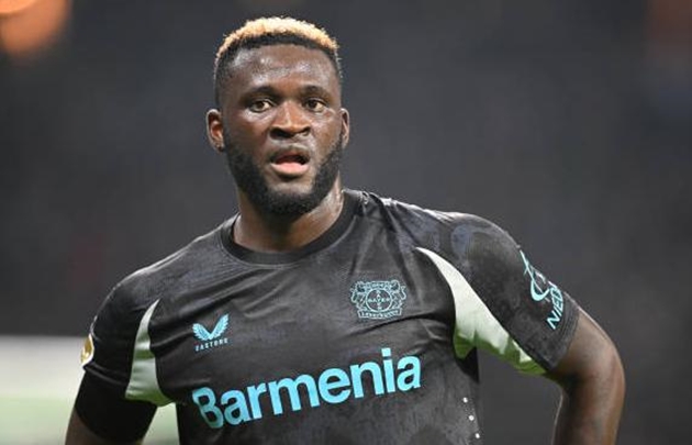 AC Milan chuẩn bị mượn thành công Victor Boniface.