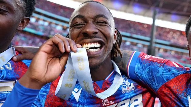Arsenal sắp chốt sổ vụ Eze