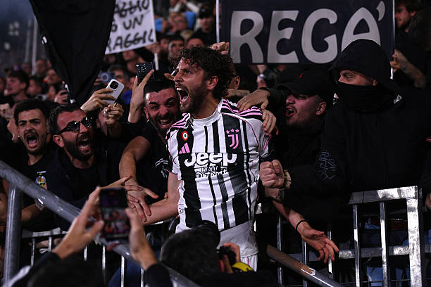 Ảnh bài viết Manuel Locatelli và lòng trung thành với Juventus giữa cơn bão tiền bạc