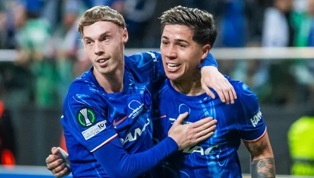 Bộ đôi Enzo và Cole Palmer đóng vai trò quan trọng trong cách vận hành lối chơi của Chelsea. 
