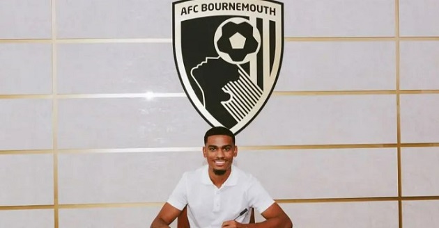 Adli chính thức ký hợp đồng 5 năm với Bournemouth.