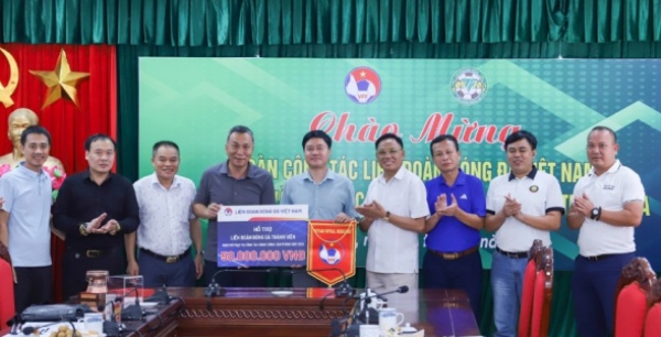 Ảnh bài viết VFF và LĐBĐ Thanh Hóa hợp tác phát triển bóng đá