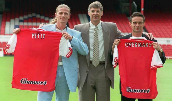 Wenger dùng mọi cách để có Petit.