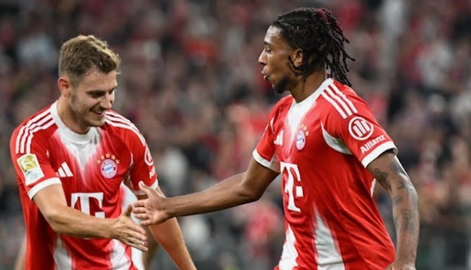 Olise ghi 2 bàn ở hiệp 1.