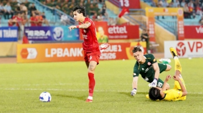 Damian Vũ Thanh An ghi bàn chỉ sau 2 phút vào sân.