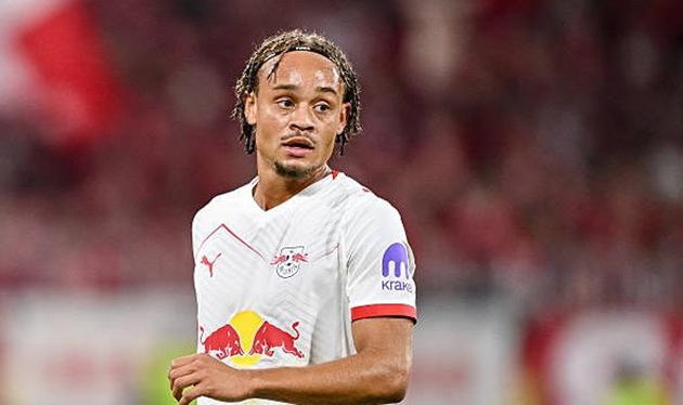 Xavi Simons nằm trong tầm ngắm của Chelsea.