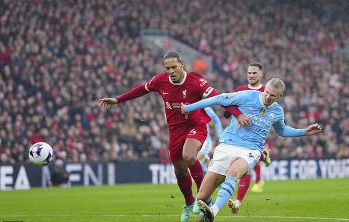 Các cầu thủ EPL dường như sở hữu nền tảng thể chất phi thường
