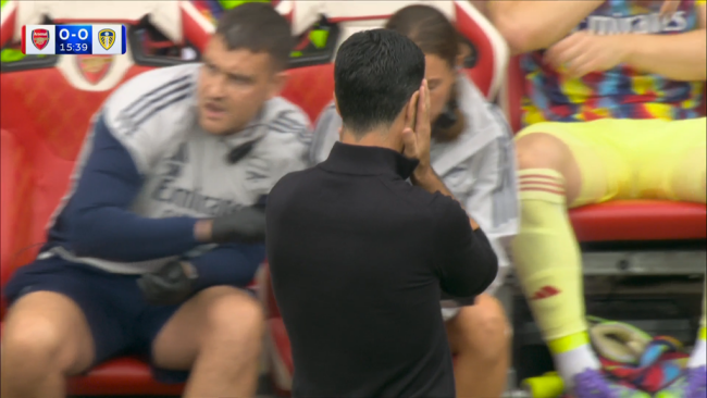 Ảnh bài viết Arteta ôm đầu tiếc nuối sau pha bỏ lỡ của Gyokeres