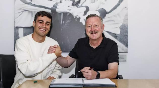 Giovanni Reyna chính thức đến Borussia Monchengladbach.