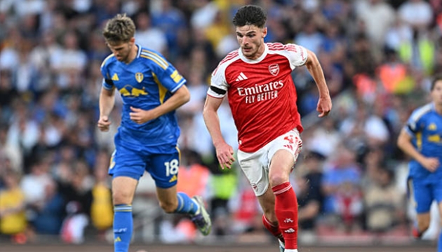 Declan Rice – 8.1/10: Thực hiện hai quả phạt góc thương hiệu đầy khó chịu để tạo ra hai bàn thắng cho Arsenal. Anh hoạt động đầy năng nổ, với khả năng pressing bền bỉ đã tạo khoảng trống cho toàn đội.