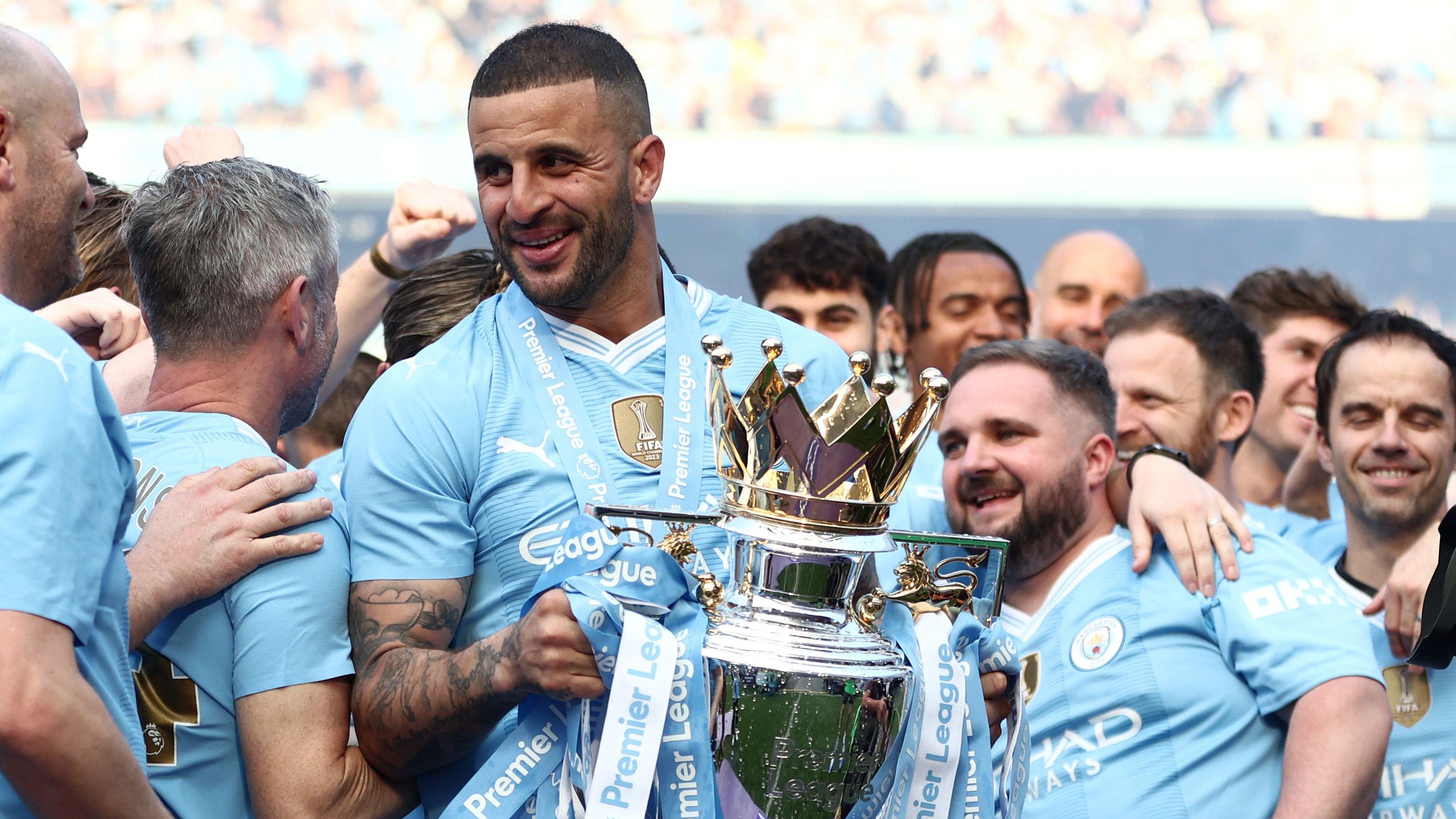 Walker có 6 lần vô địch Ngoại hạng Anh cùng Man City