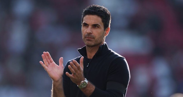Arteta đã có những cuộc trò chuyện với Eze.